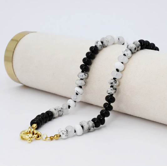 Brooke Black + White Gemstone Necklace - Magpies Paducah