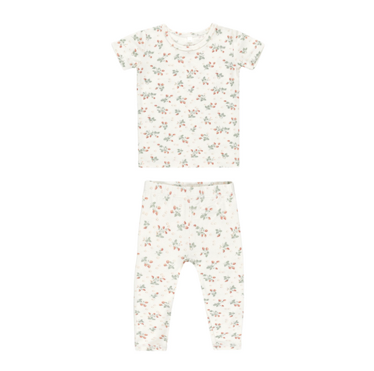 BAMBOO SHORT SLEEVE PAJAMA SET || STRAWBERRIES - Magpies Paducah