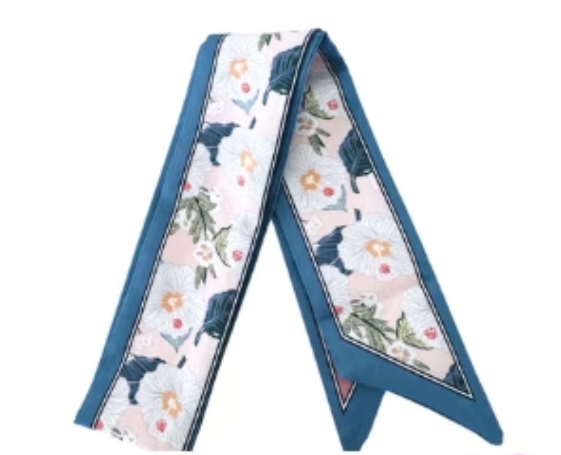 So Trendy Scarf, Blue Magnolia - Magpies Paducah