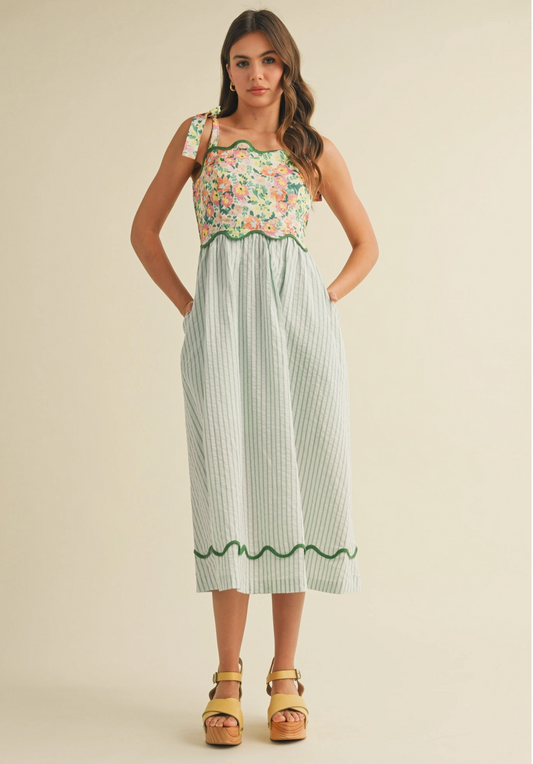 Women's Scallop Print Dress, Dusty Sage
