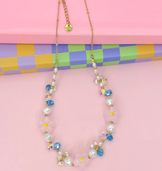 Feelin' Girly Beaded Necklace - Magpies Paducah