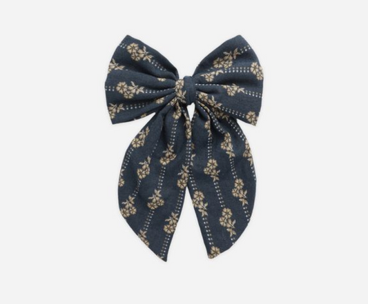 Oversized Bow, Vintage Bloom - Magpies Paducah