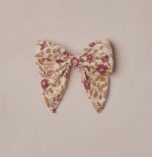 Norah Bow, Flower Fields - Magpies Paducah