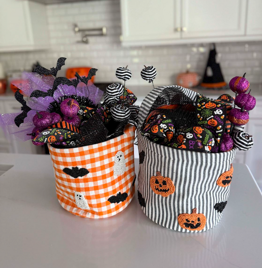 Pumpkin Beaded Halloween Bucket