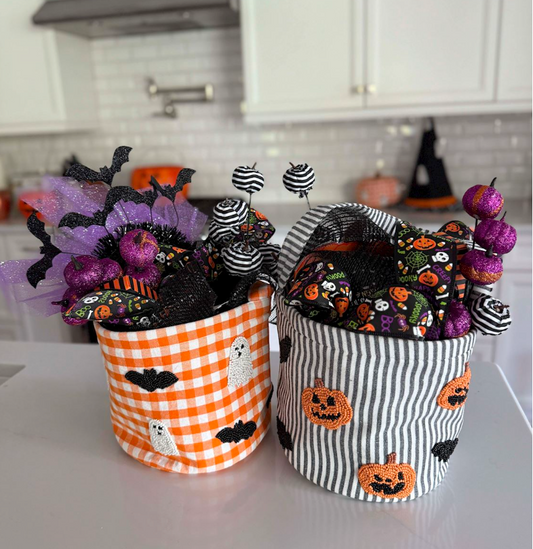 Ghost Beaded Halloween Bucket - Magpies Paducah