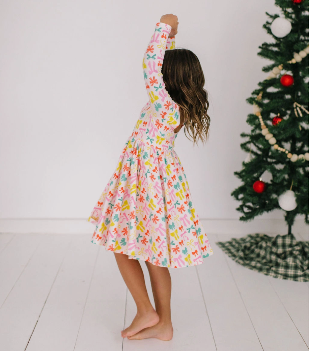 Gwendolyn Dress, Holiday Bows - Magpies Paducah