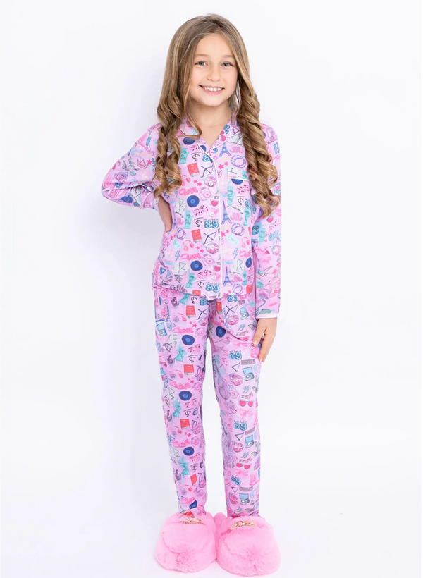Jersey PJ Set, Abroad
