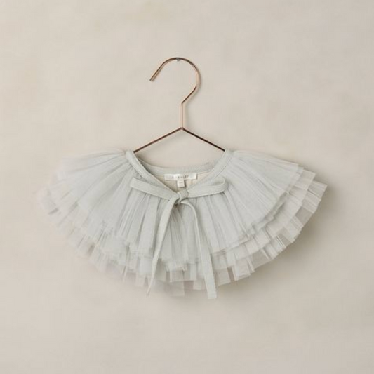 Ruffle Collar, Mist - Magpies Paducah