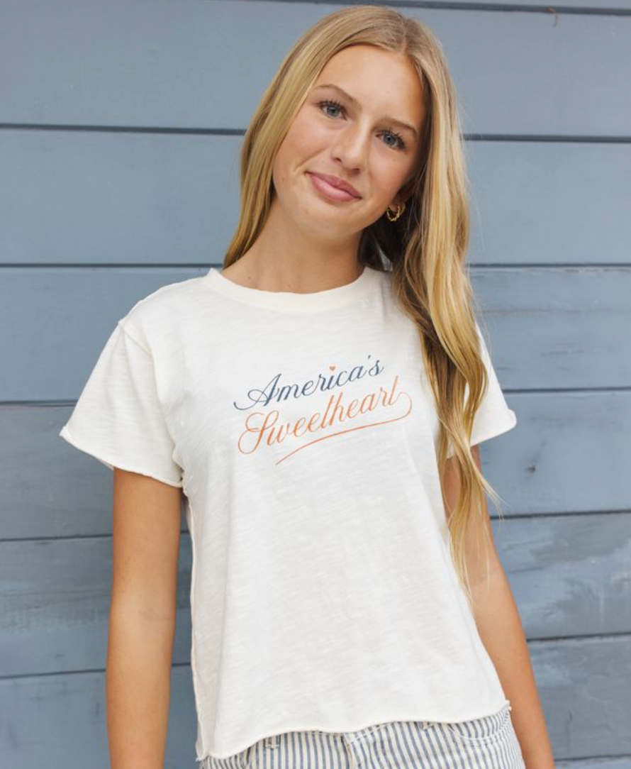 Teen Vintage Tee, America's Sweetheart - Magpies Paducah