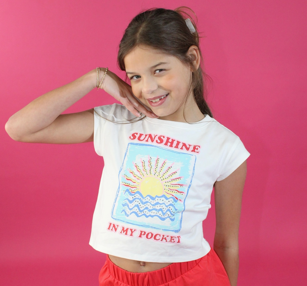 Sunshine In My Pocket Tee - Magpies Paducah