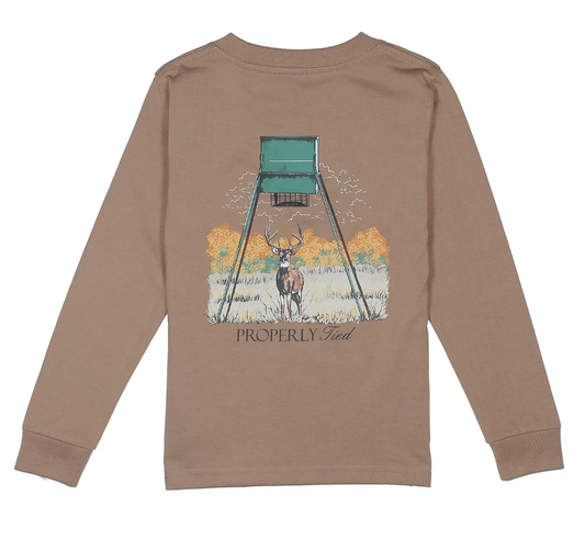 Long Sleeve Tee, Walnut Deer Feeder