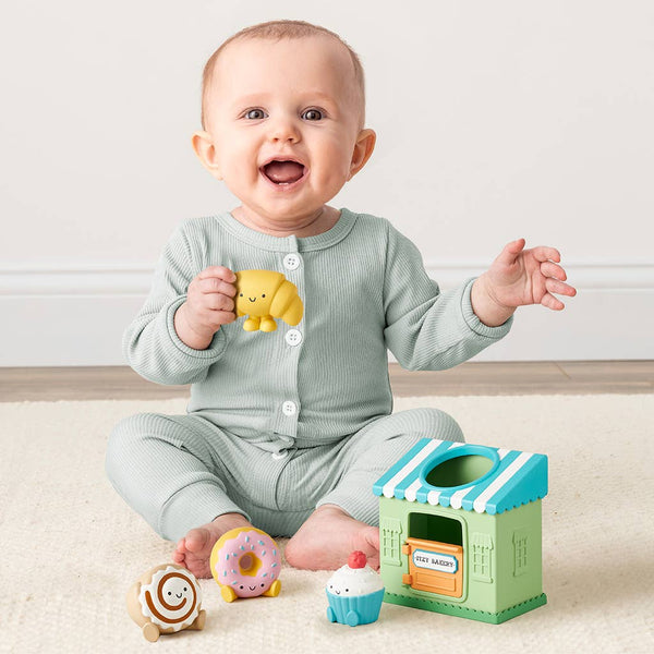 Itzy Play Bakery™ - Put & Take Toy