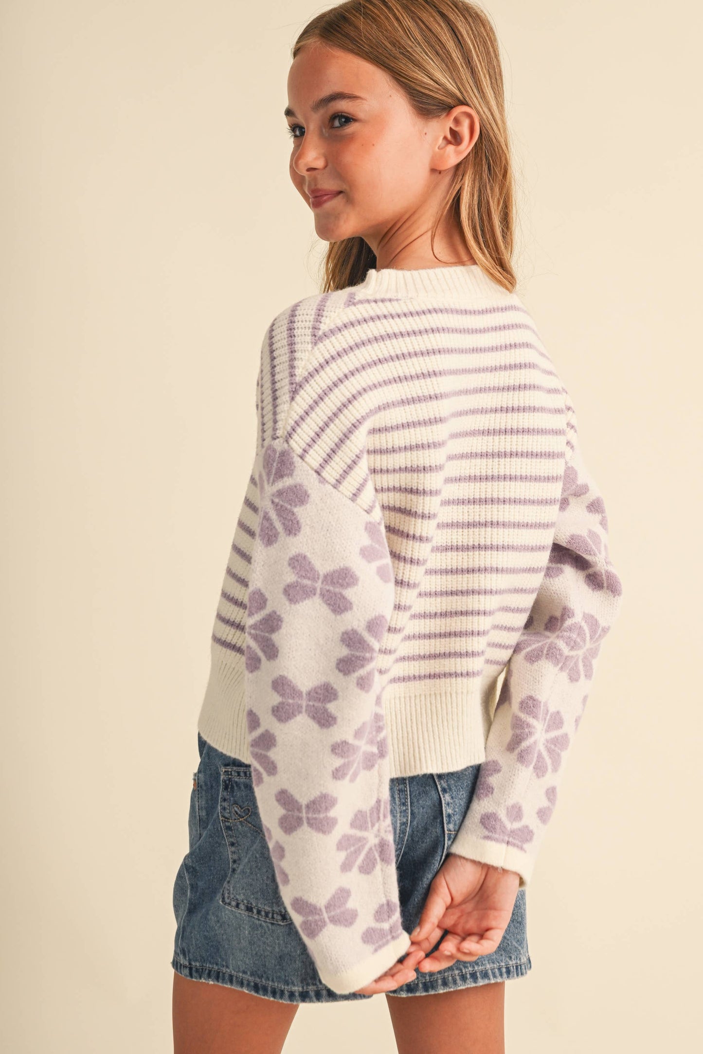Drop Shoulder Lilac Wings Sweater - Magpies Paducah